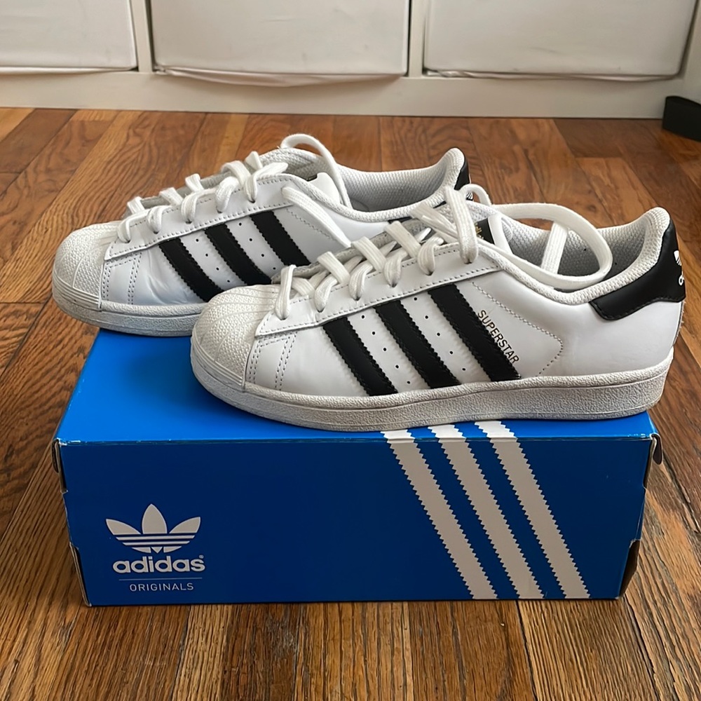 Adidas Superstar